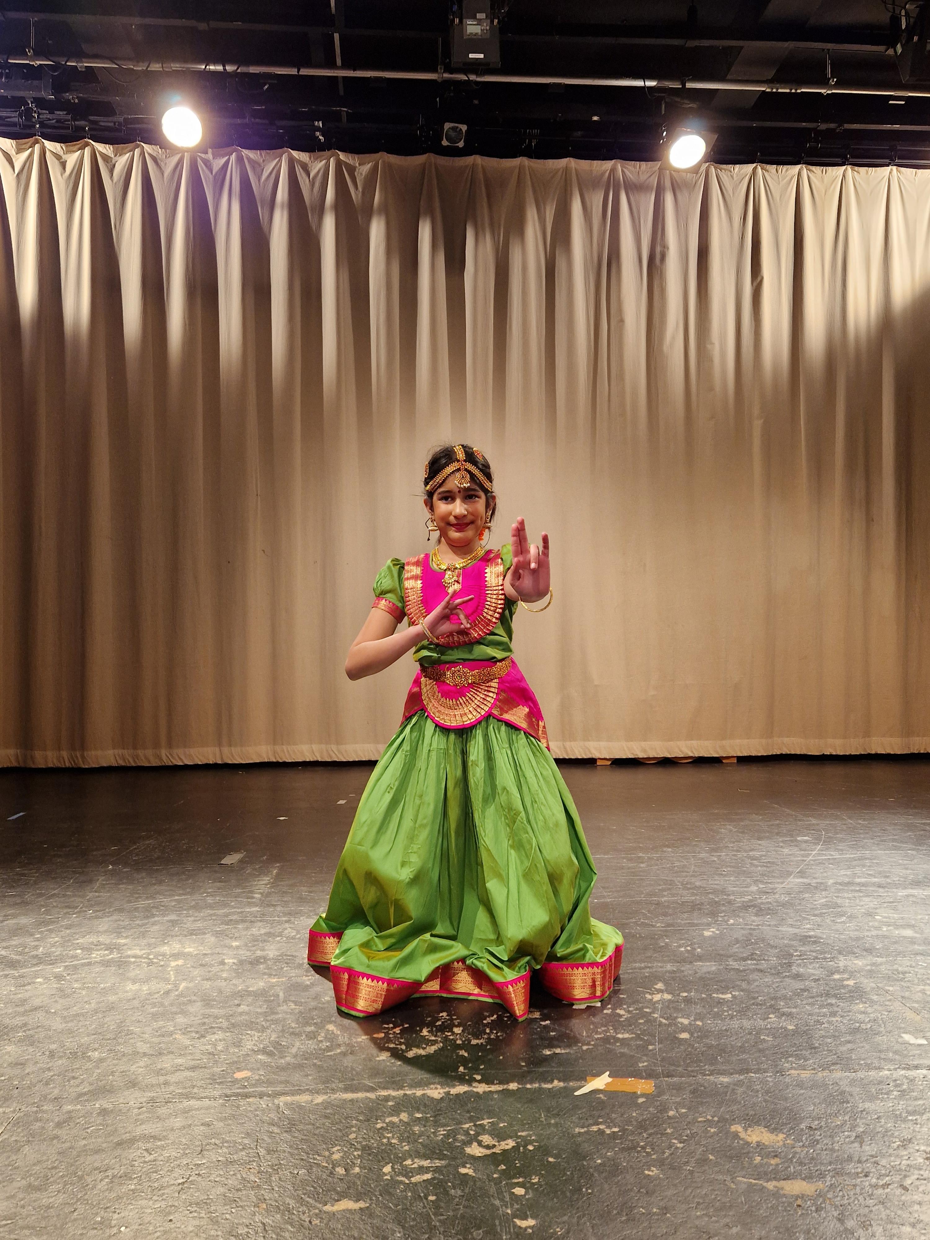 Y5 Bharatnatyam dance stage performance
